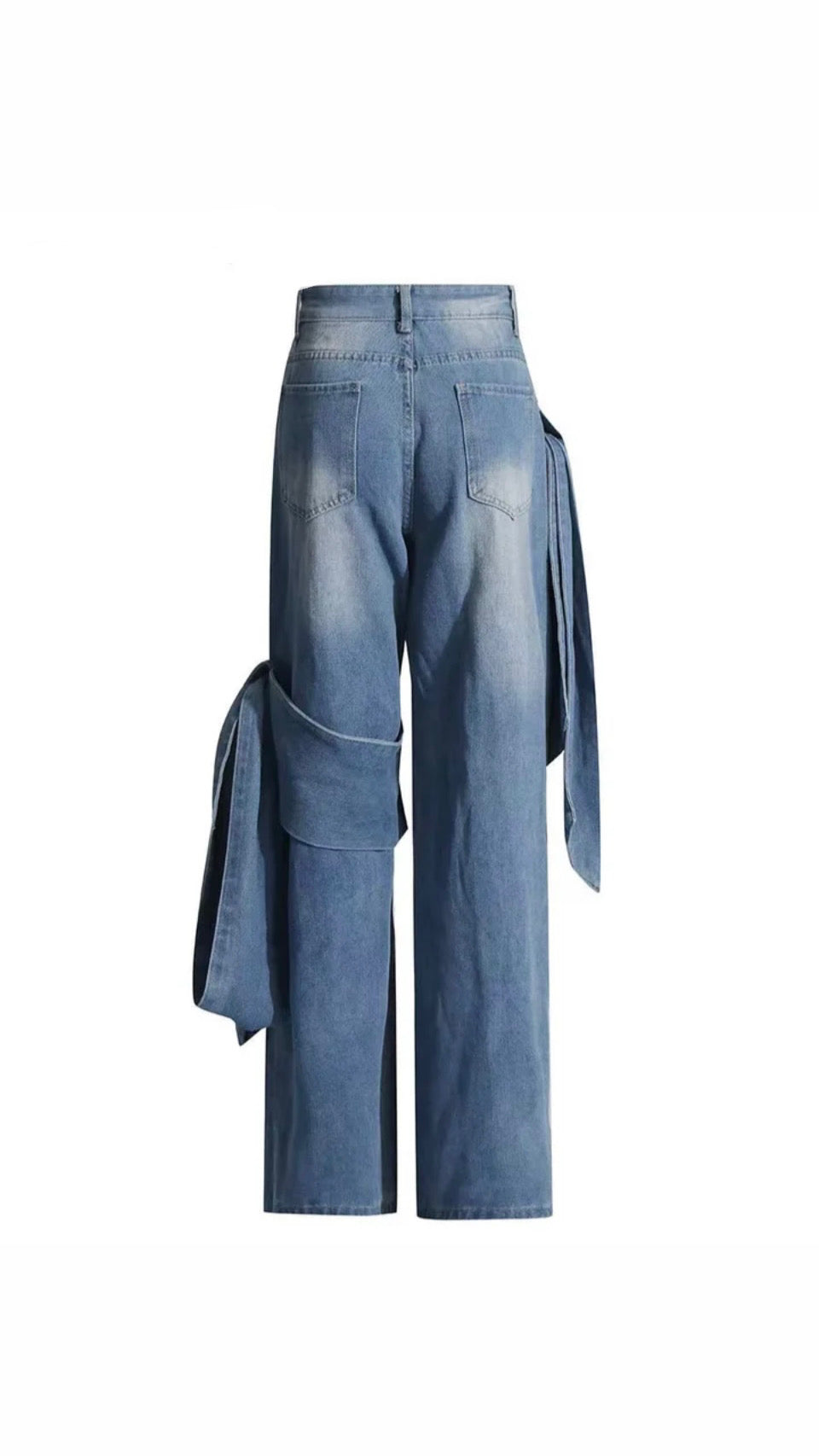 MAKE IT A BOW JEANS